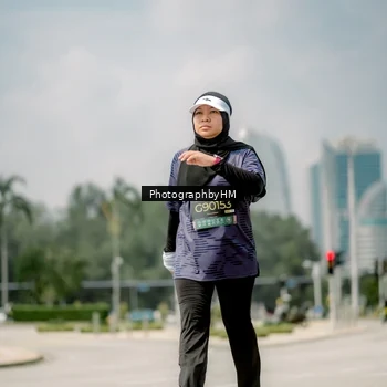 Runner Photo 6765153