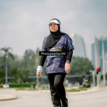 Runner Photo 6765154