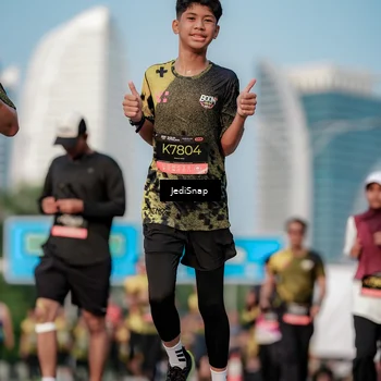 Runner Photo 6765399