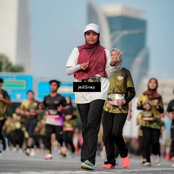 Runner Photo 6765462