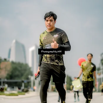 Runner Photo 6765610