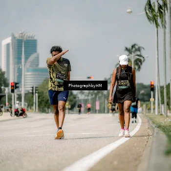 Runner Photo 6765661