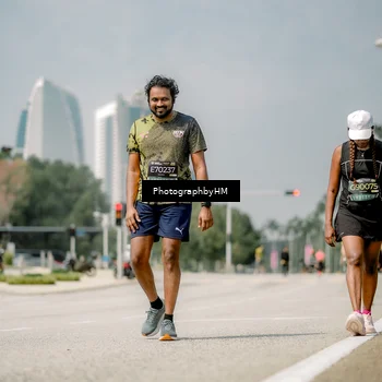 Runner Photo 6765673