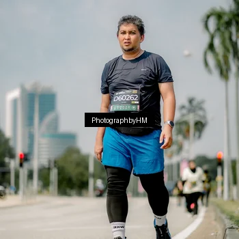 Runner Photo 6765754