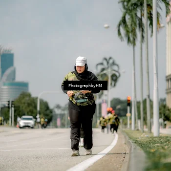 Runner Photo 6765804