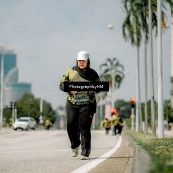 Runner Photo 6765816