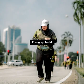 Runner Photo 6765836