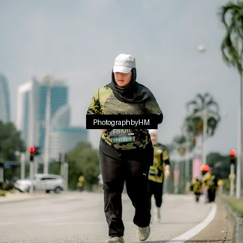 Runner Photo 6765842