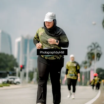 Runner Photo 6765845