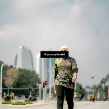 Runner Photo 6765863