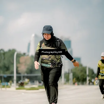 Runner Photo 6765896