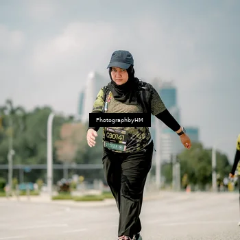 Runner Photo 6765914