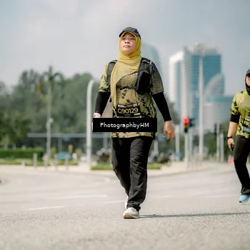 Runner Photo 6766005