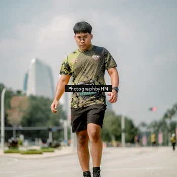 Runner Photo 6766035