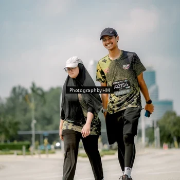 Runner Photo 6766059
