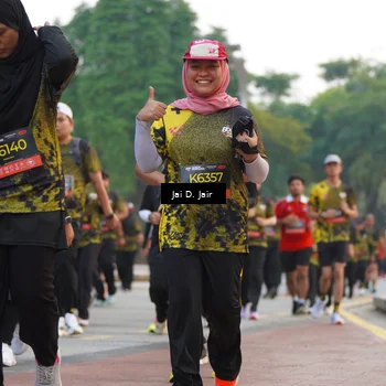 Runner Photo 6766062