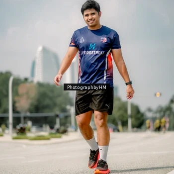 Runner Photo 6766136