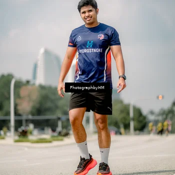 Runner Photo 6766146