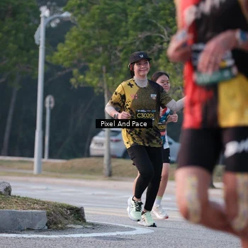 Runner Photo 6766185
