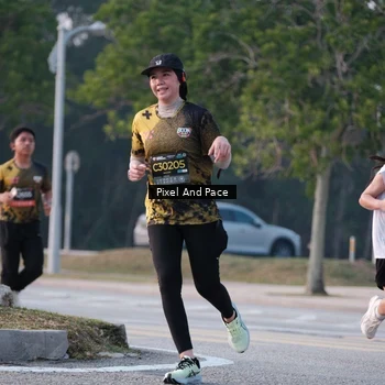 Runner Photo 6766192