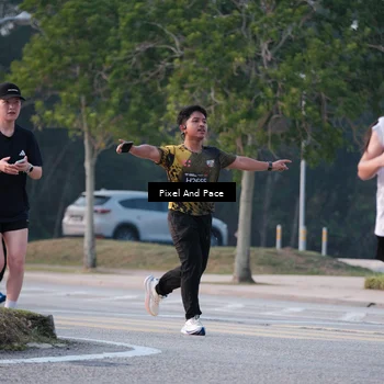 Runner Photo 6766203