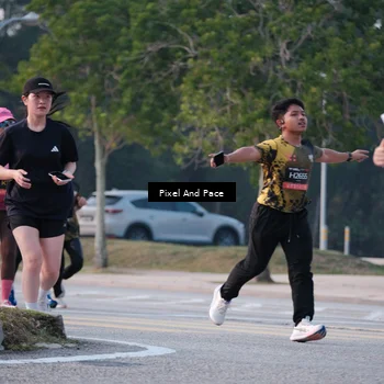 Runner Photo 6766205