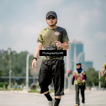 Runner Photo 6766213
