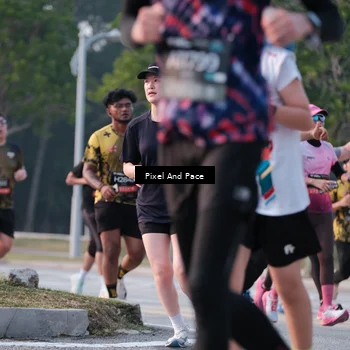 Runner Photo 6766226