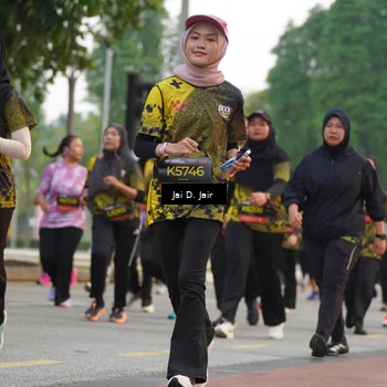 Runner Photo 6766235