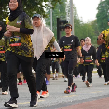 Runner Photo 6766289