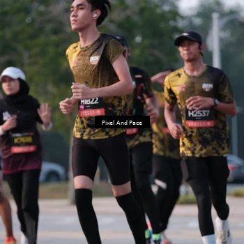 Runner Photo 6766294