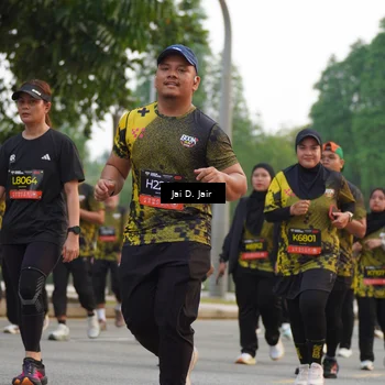 Runner Photo 6766307