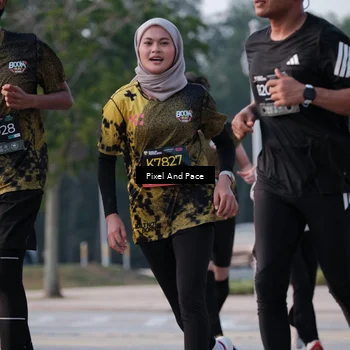 Runner Photo 6766309