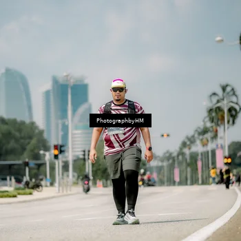 Runner Photo 6766310