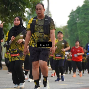 Runner Photo 6766351