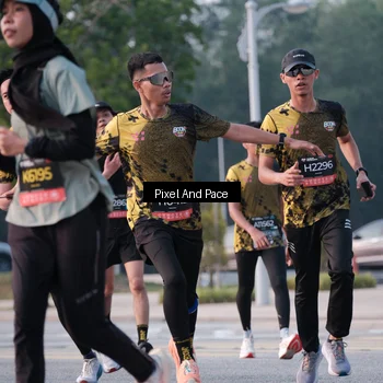 Runner Photo 6766364