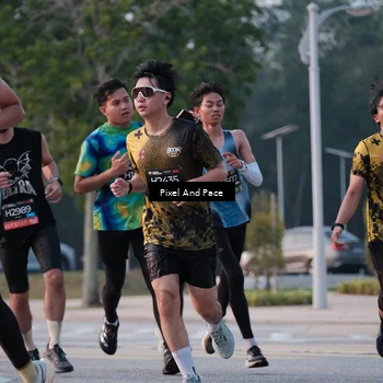 Runner Photo 6766383