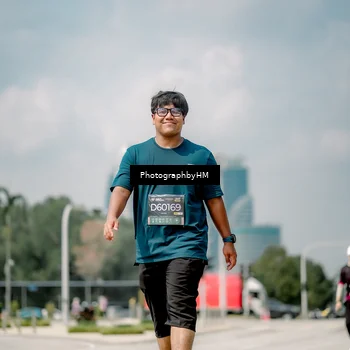 Runner Photo 6766390