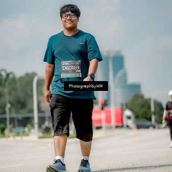 Runner Photo 6766395