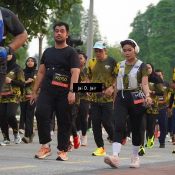 Runner Photo 6766406