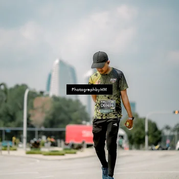 Runner Photo 6766409