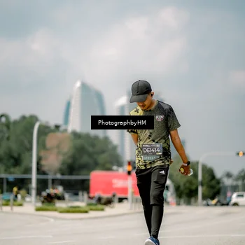 Runner Photo 6766410