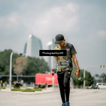 Runner Photo 6766411