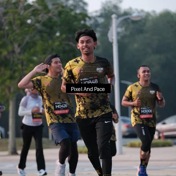 Runner Photo 6766434