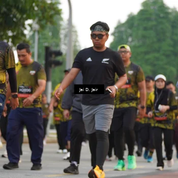 Runner Photo 6766447