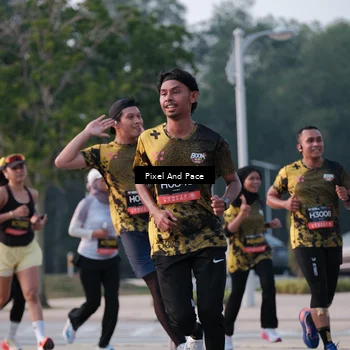 Runner Photo 6766449