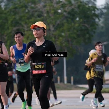 Runner Photo 6766482