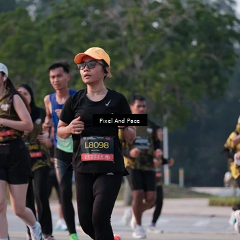 Runner Photo 6766483