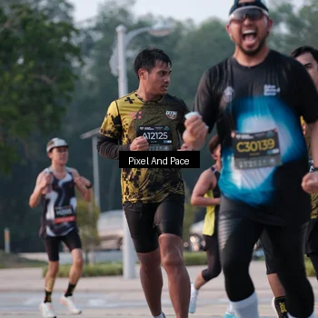 Runner Photo 6766494