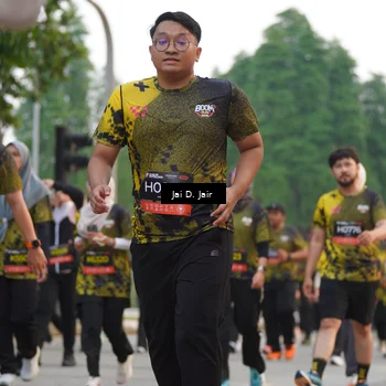 Runner Photo 6766501
